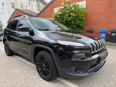 Gebraucht Jeep Cherokee Longitude 170 PS (125 kW) 2015 Schwarz SUV
