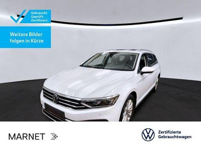 Blanco nevada/gletscherweiß me Gebraucht 2022 VW Passat Elegance Kombi | 28.890 € (Teuer)