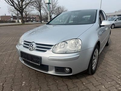 Gebraucht VW Golf V 105 PS (77 kW) 2007 Silber Limousine