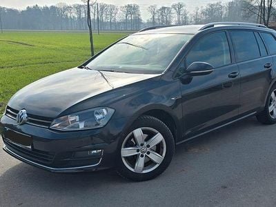Gebraucht VW Golf VII LOUNGE 150 PS (110 kW) 2015 Schwarz Kombi