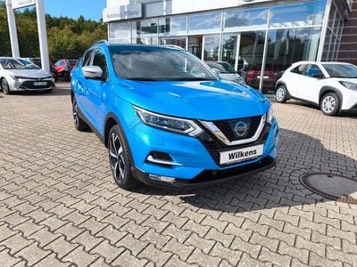 Blau Gebraucht 2017 Nissan Qashqai Tekna+ SUV | 17.800 € (Fairer Preis)