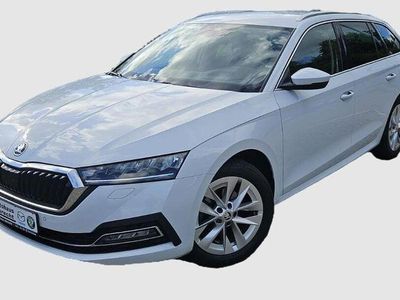 Gebraucht Skoda Octavia Style 150 PS (110 kW) 2021 Moonweiss metallic (metallic) Kombi