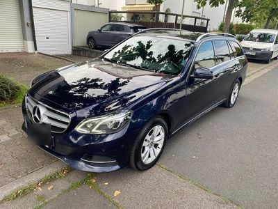 Mercedes E220