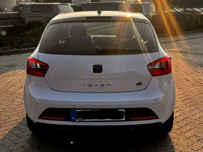 Gebraucht Seat Ibiza FR 110 PS (80 kW) 2015 Weiß Kleinwagen