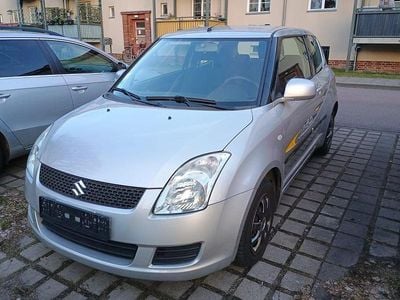 Gebraucht Suzuki Swift 92 PS (67 kW) 2008 Silber Kleinwagen