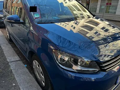 Gebraucht VW Touran Comfortline 140 PS (102 kW) 2012 Blau Van / Kleinbus