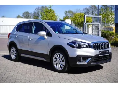 Second-hand Suzuki SX4 Comfort 129 CP (94 kW) 2020 Argintiu Hatchback