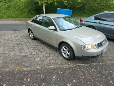 Gebraucht Audi A4 101 PS (74 kW) 2002 Limousine