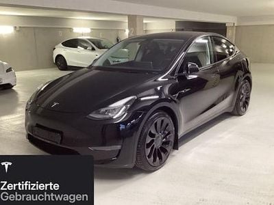 Schwarz Gebraucht 2022 Tesla Model Y Performance SUV | 41.600 € (Teuer)