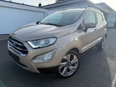 Usado Ford Ecosport Titanium 125 CV (91 kW) 2018 Beige SUV