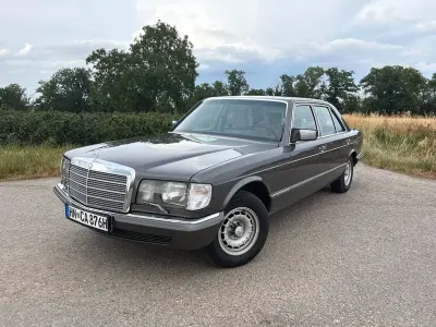 Gebraucht Mercedes 500 231 PS (169 kW) 1984 Grau Limousine