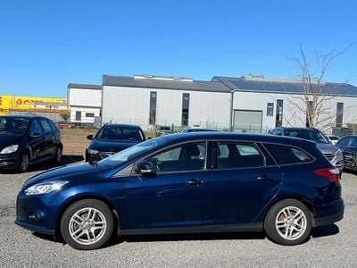 Gebraucht Ford Focus 105 PS (77 kW) 2011 Blau Limousine