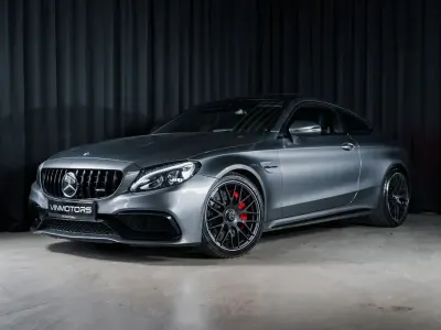 Używany Mercedes C63 AMG AMG 510 KM (375 kW) 2017 Szary