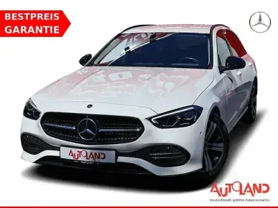 Gebraucht Mercedes C180 Avantgarde 190 PS (139 kW) 2023 Polarweiß Kombi