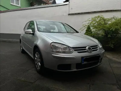 Gebraucht VW Golf IV Comfortline 116 PS (85 kW) 2006 Silber Kleinwagen