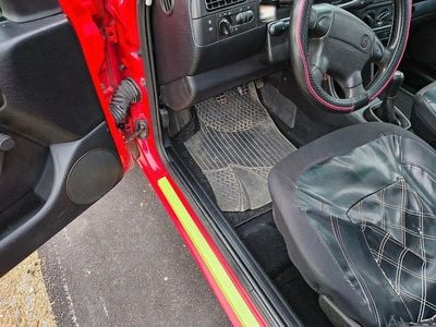 Gebraucht VW Golf III 75 PS (55 kW) 1998 Rot Kombi