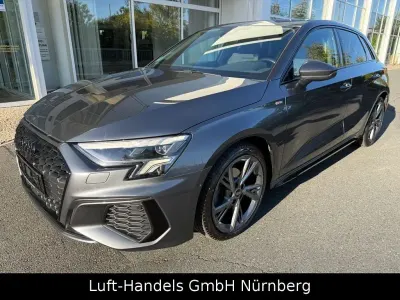 Gebraucht Audi A3 Black Edition 150 PS (110 kW) 2022 Grau Limousine
