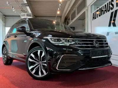 Gebraucht VW Tiguan R-line 150 PS (110 kW) 2023 Schwarz SUV