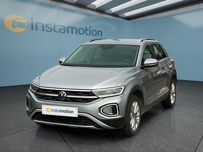 Second-hand VW T-Roc 116 CP (85 kW) 2023 Argintiu SUV