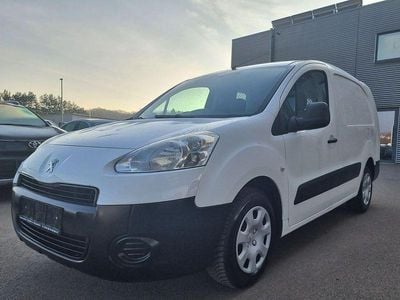 Weiß Gebraucht 2014 Peugeot Partner Comfort Van / Kleinbus | 3.800 € (Fairer Preis)
