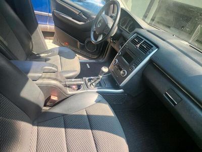 Mercedes B200