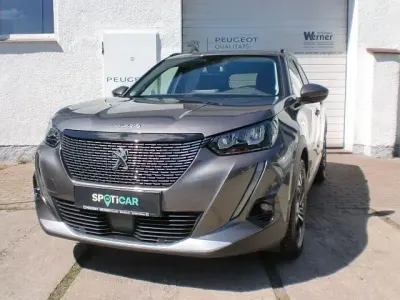 Gebraucht Peugeot 2008 Allure 131 PS (96 kW) 2021 Other SUV