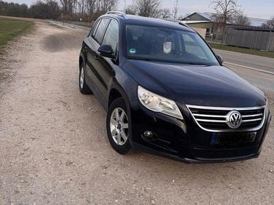 Gebraucht VW Tiguan Team 140 PS (102 kW) 2009 Schwarz SUV