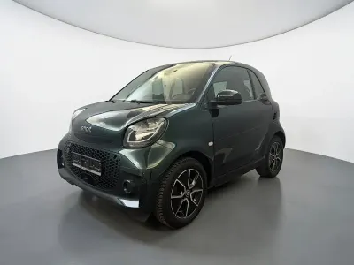 Gebraucht Smart ForTwo Coupé Premium 60 kW (82 PS) 2022 Grün Kleinwagen