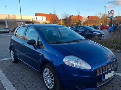 Gebraucht Fiat Punto 65 PS (47 kW) 2009 Blau Kleinwagen