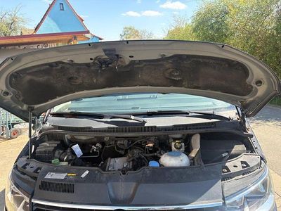 Usata VW Caravelle 150 CV (110 kW) 2018 Nero Furgone