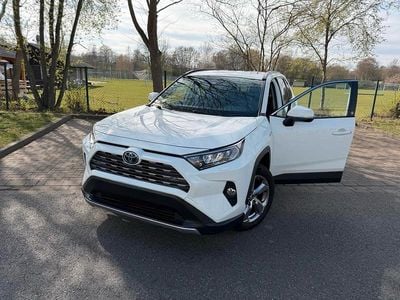 Gebraucht Toyota RAV4 Hybrid 218 PS (160 kW) 2021 Weiß SUV