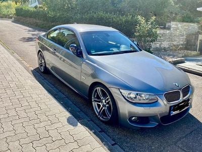 Gebraucht BMW 325 M Sport 218 PS (160 kW) 2012 Grau Coupé