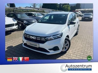 Second-hand Dacia Sandero Stepway 67 CP (49 kW) 2023 Alb Berlinǎ