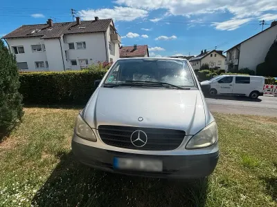 Gebraucht Mercedes Vito 150 PS (110 kW) 2010 Silber