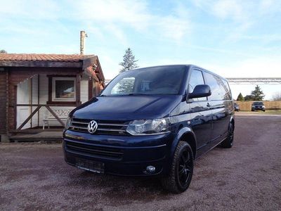 Gebraucht VW Caravelle Comfortline 140 PS (102 kW) 2011 Blau Van / Kleinbus