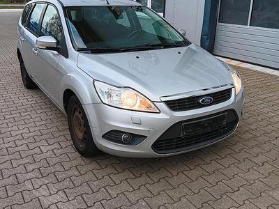 Gebraucht Ford Focus Viva 109 PS (80 kW) 2010 Silber Kombi