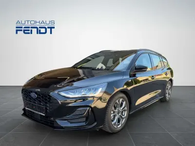 Gebraucht Ford Focus ST-Line 116 PS (85 kW) 2024 Agate black pearl metallic Kombi