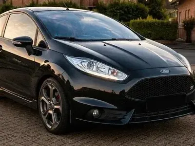 Gebraucht Ford Fiesta ST 182 PS (133 kW) 2015 Schwarz Kleinwagen
