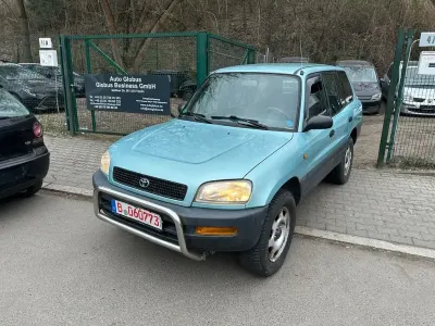 Gebraucht Toyota RAV4 129 PS (94 kW) 1996 Grün SUV