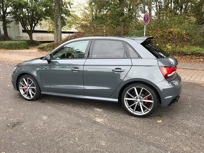 Gebraucht Audi A1 S-Line 194 PS (142 kW) 2015 Grau Kleinwagen