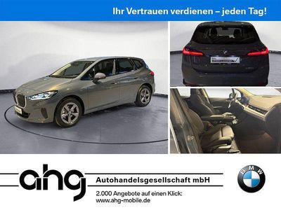 Grau Gebraucht 2025 BMW 220 Active Tourer Sport Line Van / Kleinbus | 32.830 € (Fairer Preis)