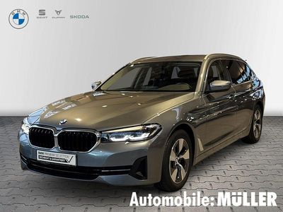 Bluestone metallic Gebraucht 2020 BMW 520 Sport Line Kombi | 32.950 € (Etwas zu teuer)