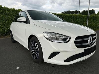 Mercedes B200