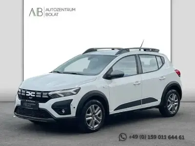 Gebraucht Dacia Sandero Stepway 91 PS (66 kW) 2023 Weiss Limousine