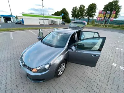 Gebraucht VW Golf VII Comfortline 160 PS (117 kW) 2012 Silber Limousine