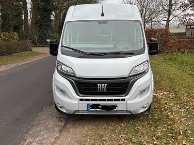 Grau Gebraucht 2022 Fiat Ducato Van | 28.000 € (Fairer Preis)