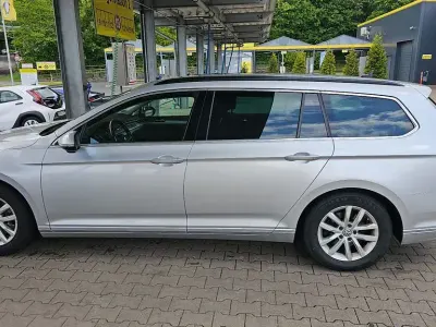 Gebraucht VW Passat Business 150 PS (110 kW) 2019 Silber Kombi