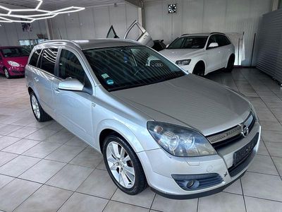 Używany Opel Astra 120 KM (88 kW) 2007 Srebrny Sedan/Limuzyna
