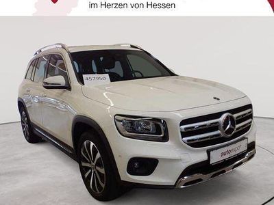 Mercedes GLB220
