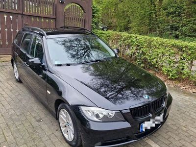 gebraucht BMW 318 i touring -TÜV 08/25 StartStop Automatik